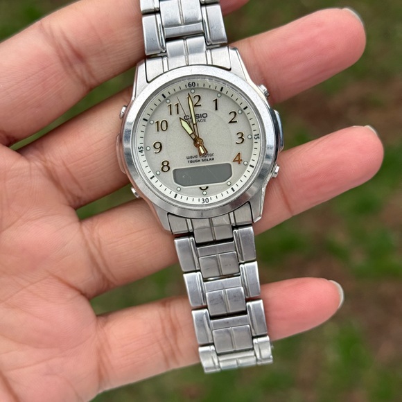 CASIO vintage rare Lineage wave ceptor Tough Solar Silver Case Men Watch Japan